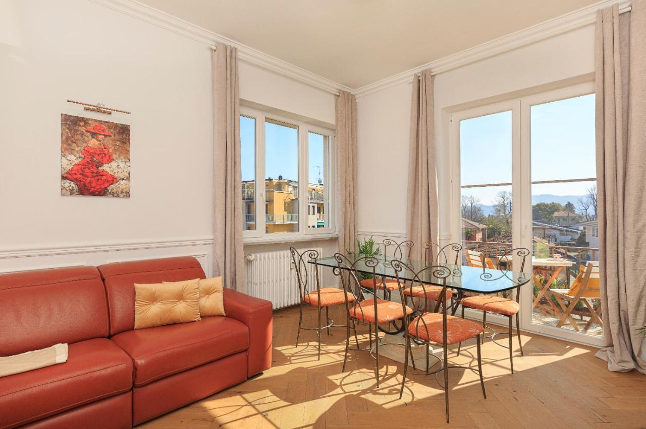Apartamento Iris Apartman Lesa Kültér fotó